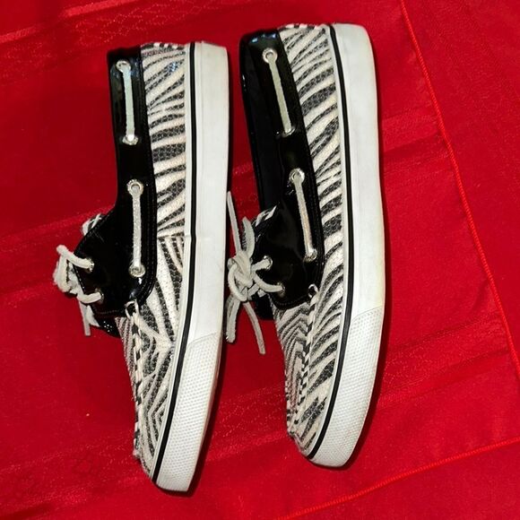 Sperry Black and White Sequin Sneakers with Eye-Catching Zebra Design Size 8.5 - Picture 7 of 12